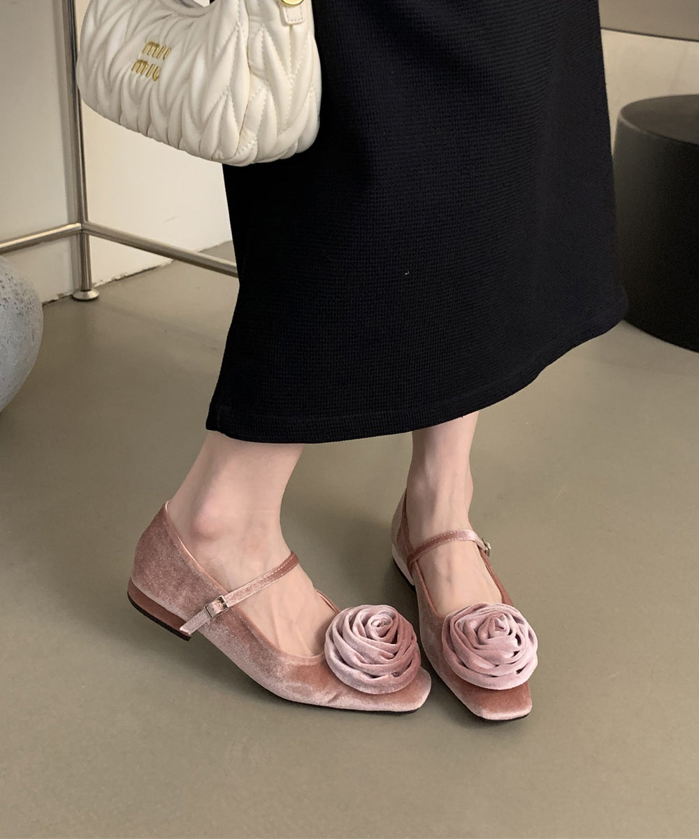 Graceful Orthopedic Shoes for Modern Look