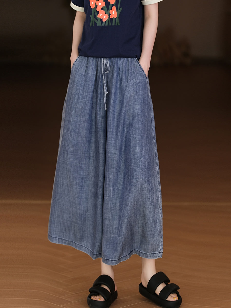A Vintage Style Pants with Delicate Timeless Details