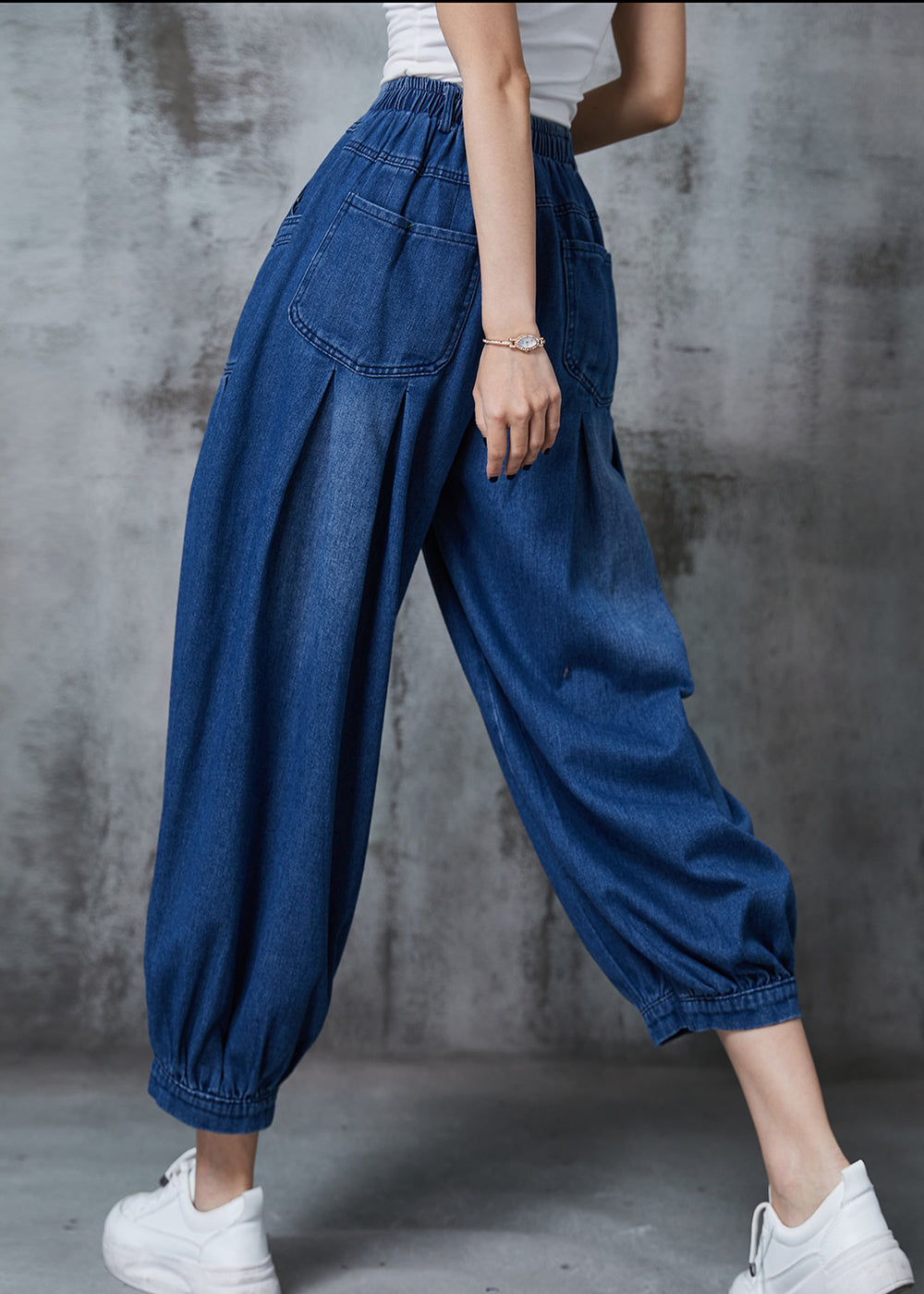 Sophisticated Pants with a Clean Classic Look