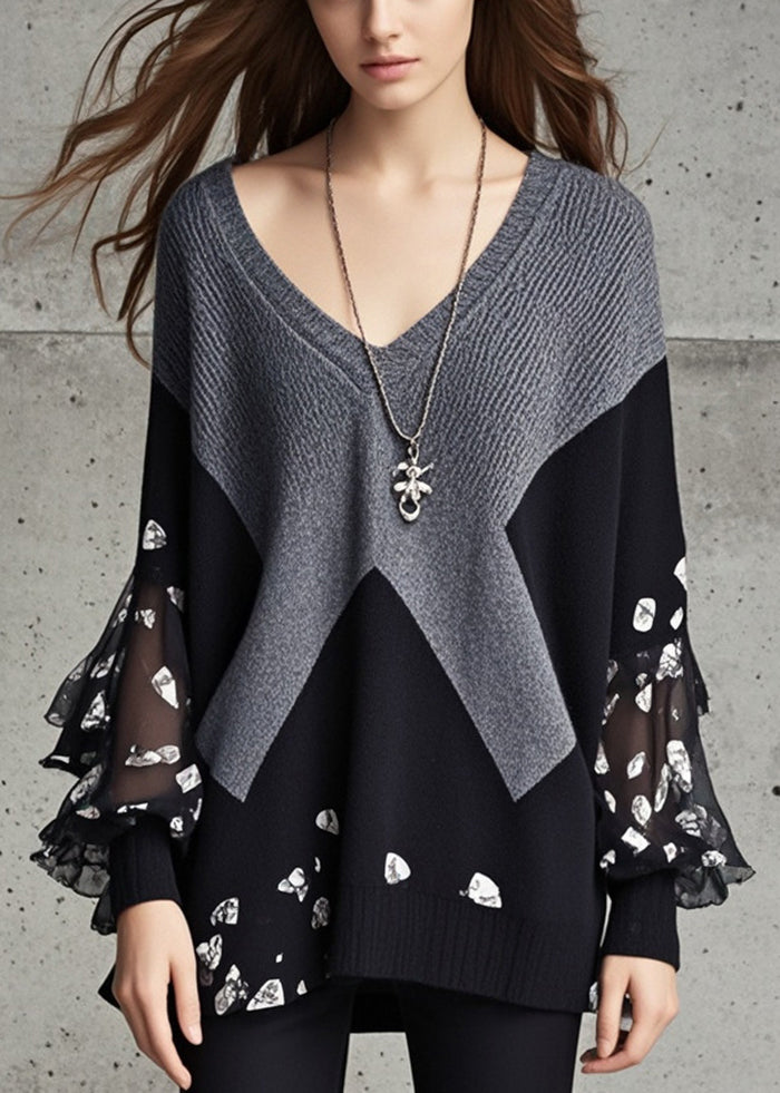 Effortlessly Elegant Sweater with a Timeless Design