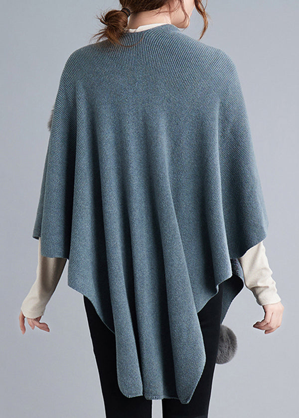 Well Tailored Coat with a Graceful Silhouette