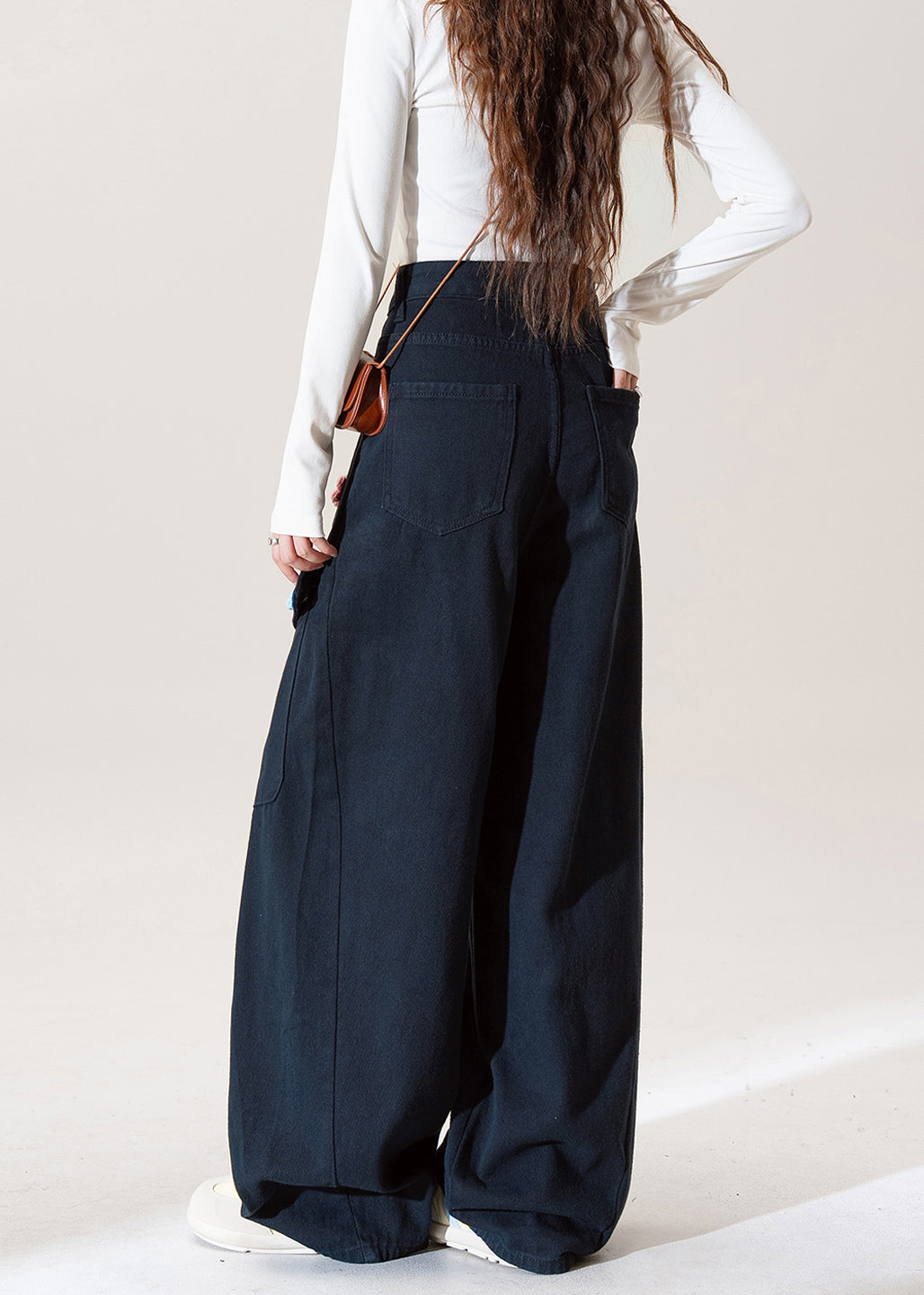 Gracefully Styled Pants for Any Occasion