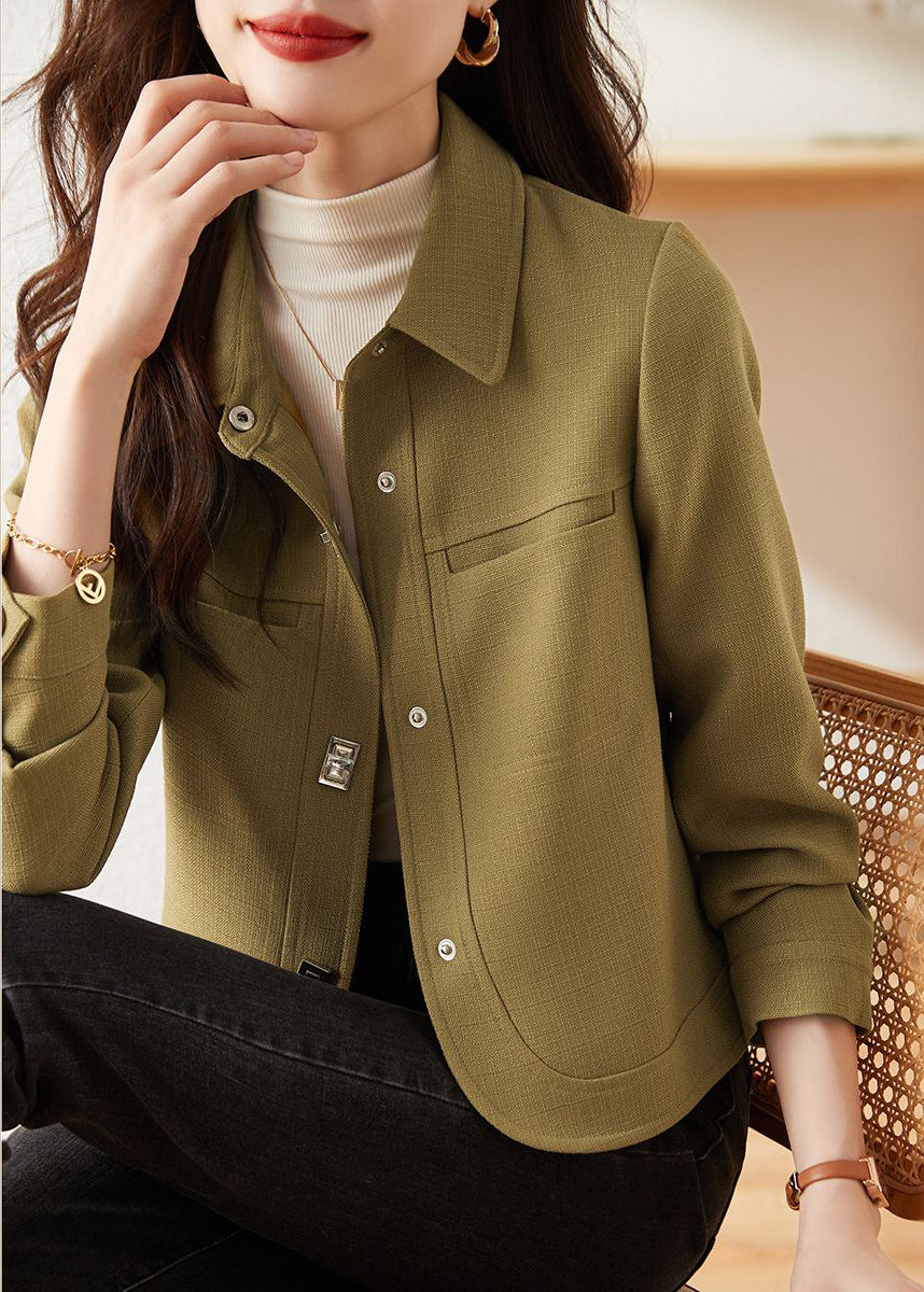 A Vintage Style Coat with Delicate Timeless Details