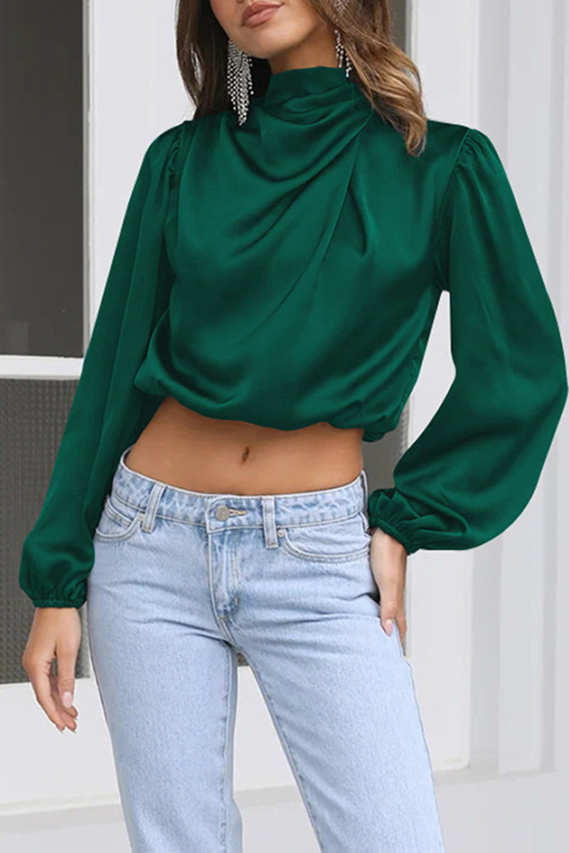 Effortlessly Elegant Top with a Timeless Design