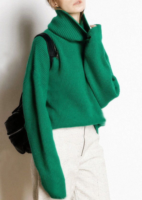 Classic Vintage Top with a Flattering Fit