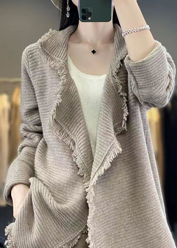 Classic Vintage Cardigan with a Flattering Fit
