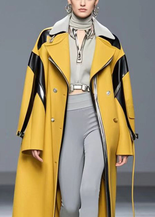 Gracefully Styled Coat for Any Occasion