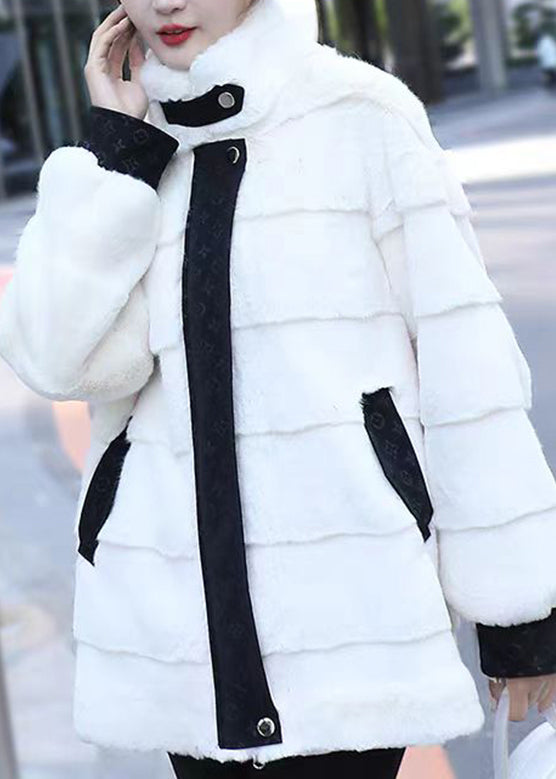 Gracefully Styled Coat for Any Occasion