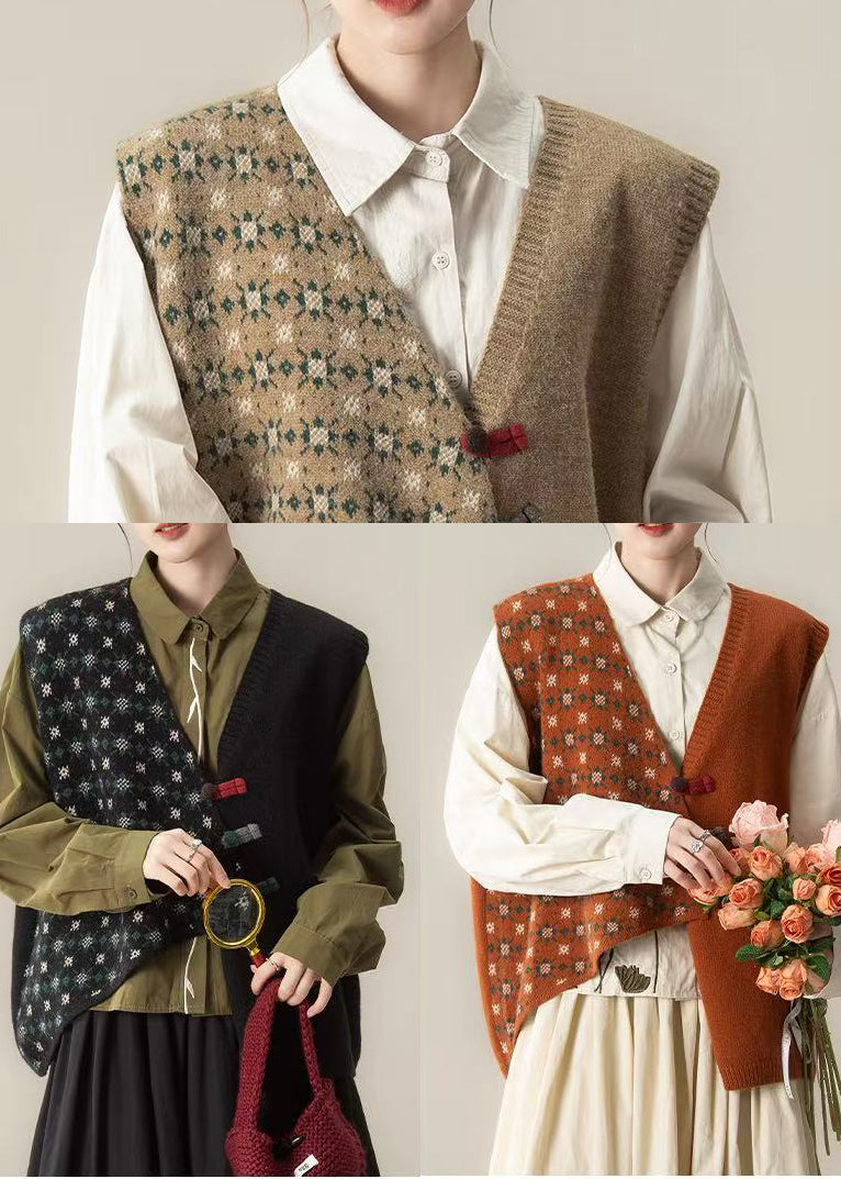 Sophisticated Garment with a Clean Classic Look