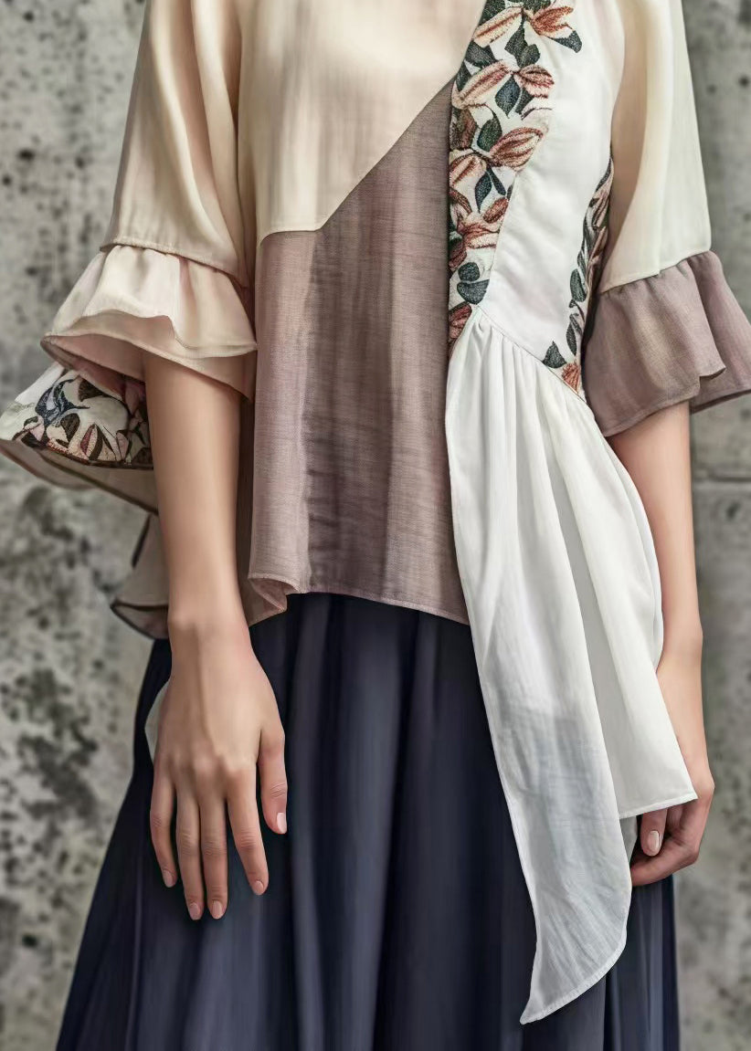 Classic Vintage Blouse with a Flattering Fit