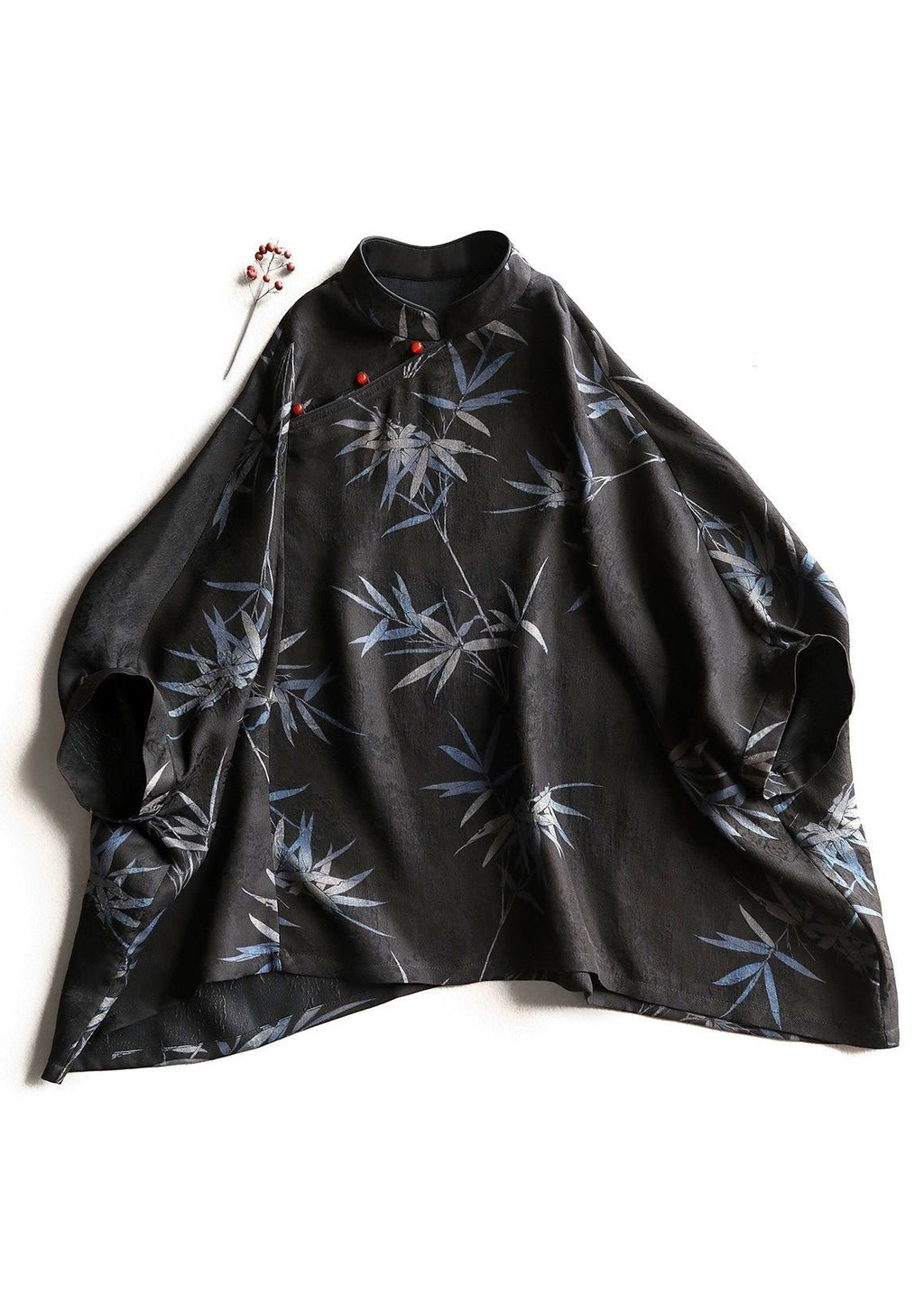Beautifully Finished Shirt in a Timeless Design