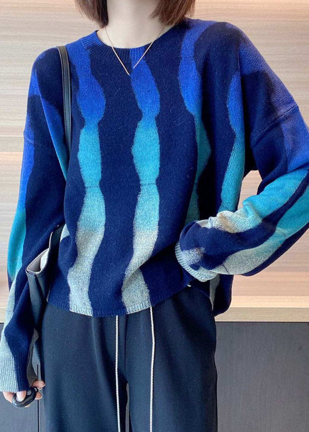 Classic Vintage Sweater with a Flattering Fit