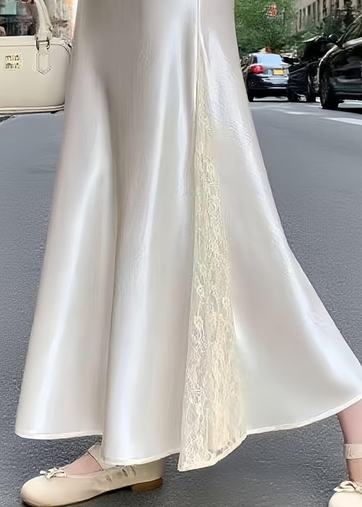 Beautifully Finished Garment in a Timeless Design