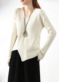 Effortlessly Elegant Sweater with a Timeless Design