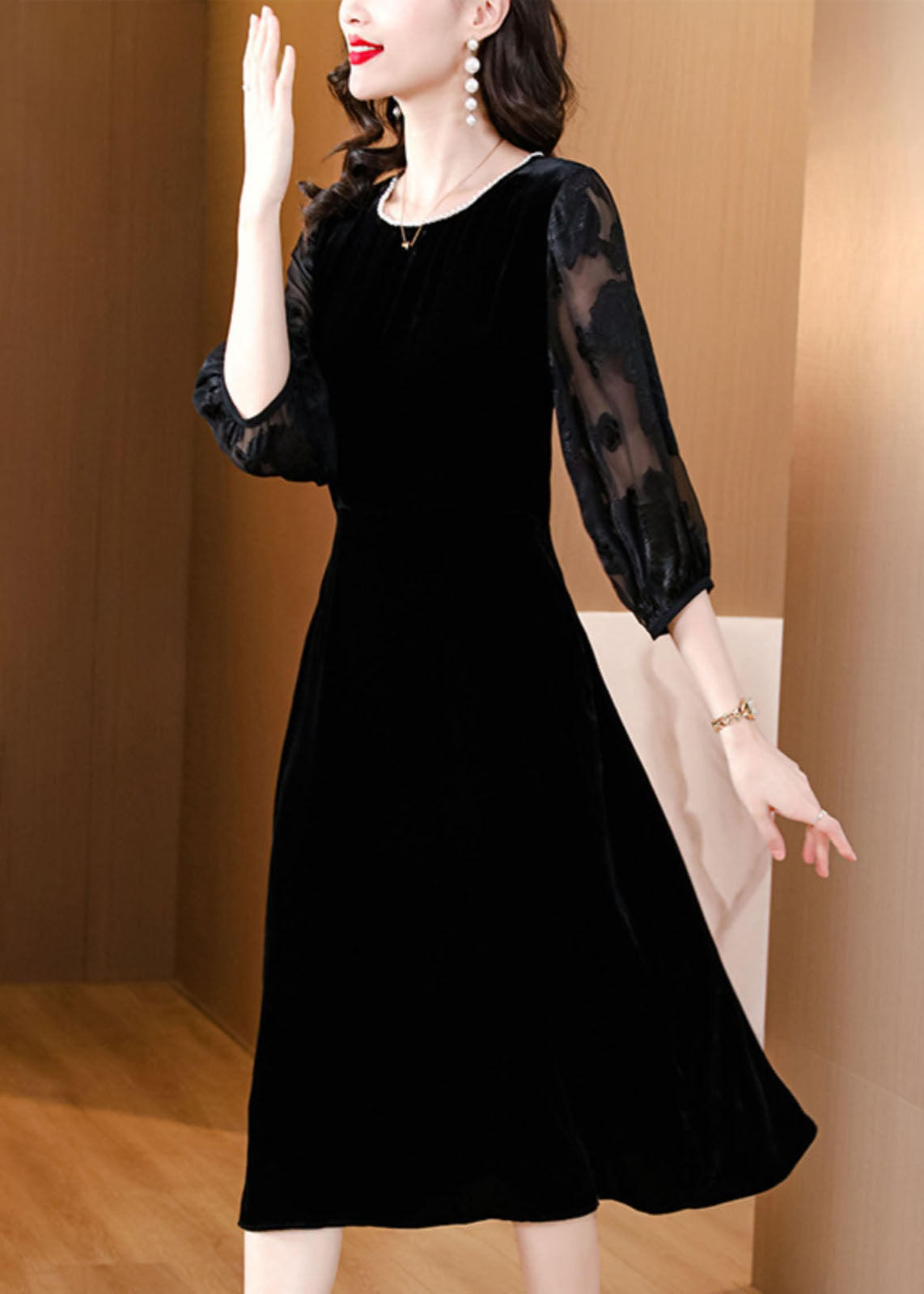 Elegantly Styled Dress for Everyday Wear