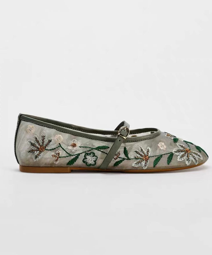 Chic Orthopedic Shoes with Unique Design