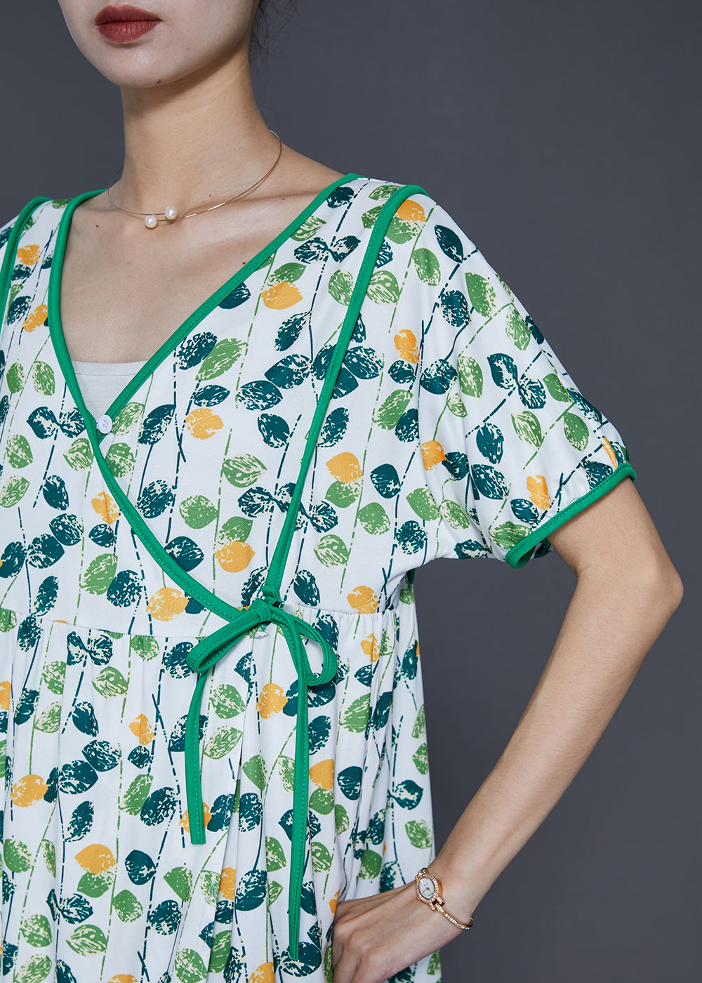 Beautifully Crafted Dress in a Classic Style