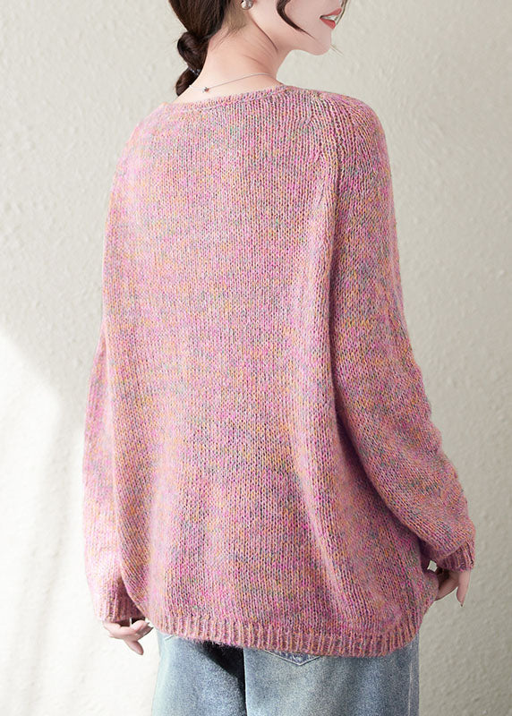 Classic Vintage Sweater with a Flattering Fit