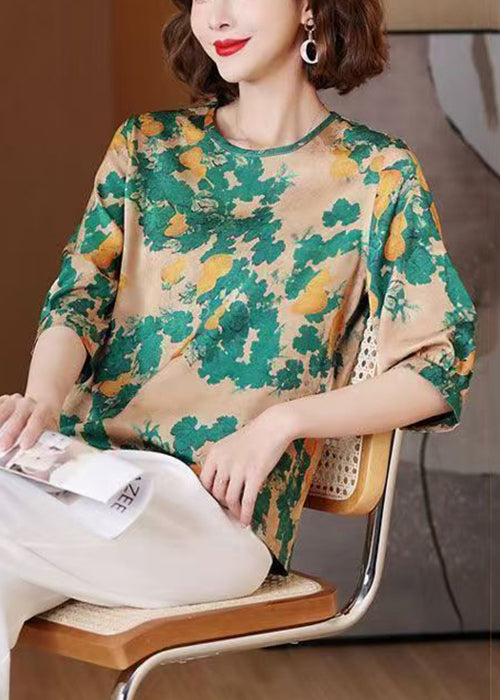A Vintage Style Blouse with Delicate Timeless Details