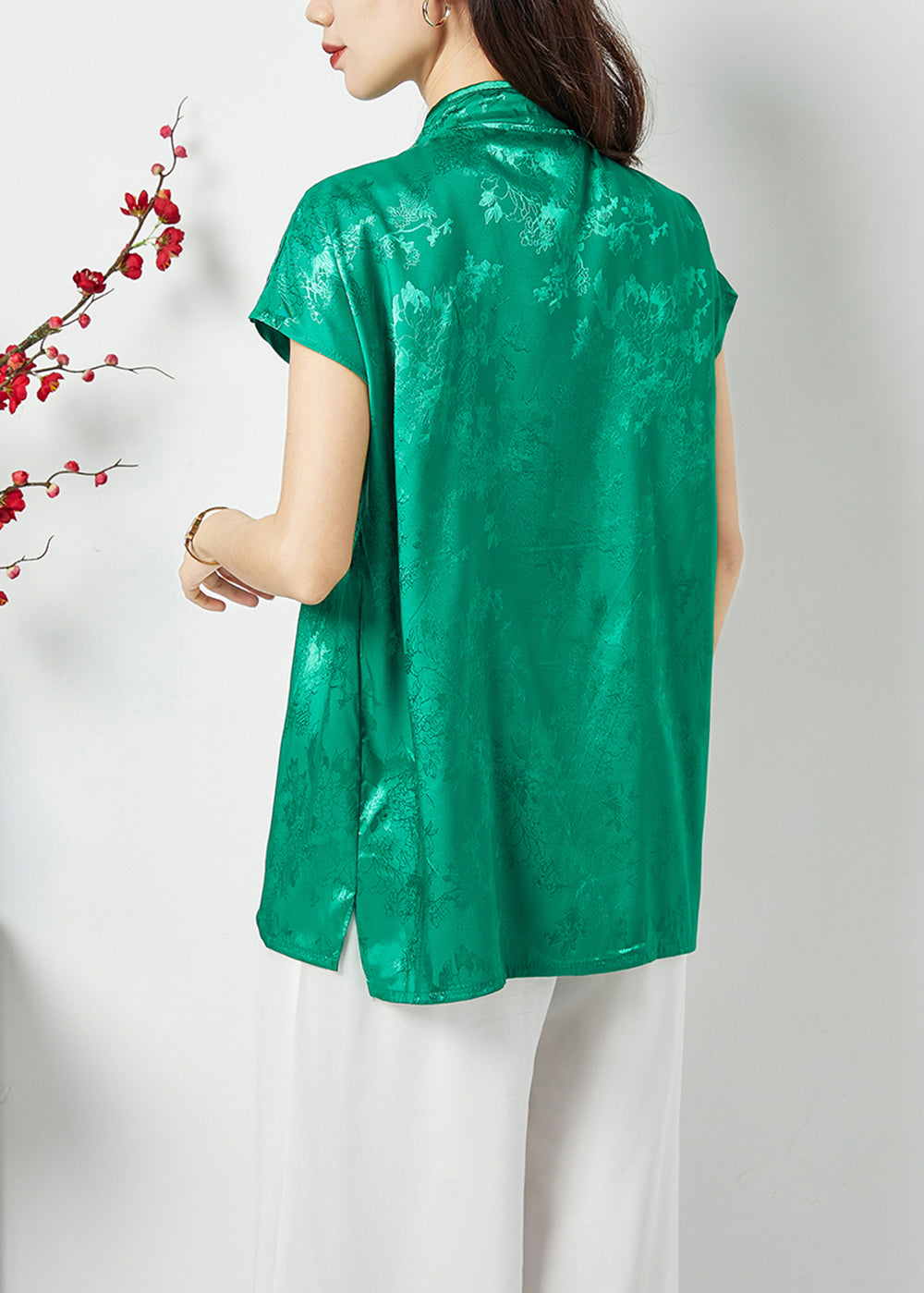 Gracefully Styled Top for Any Occasion