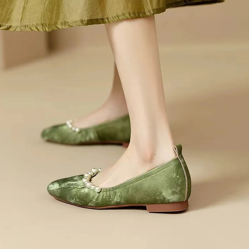 Comfortable Orthopedic Flats for Daily Wear