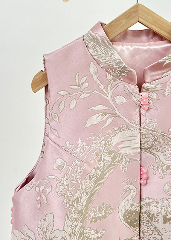 Gracefully Styled Coat for Any Occasion
