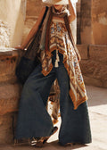 Effortlessly Elegant Top with a Timeless Design