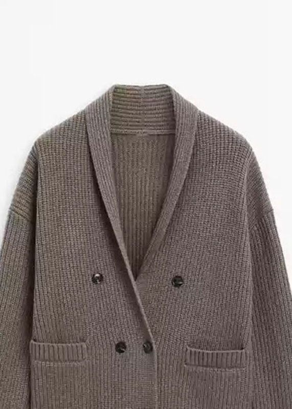 Beautifully Crafted Cardigan in a Classic Style