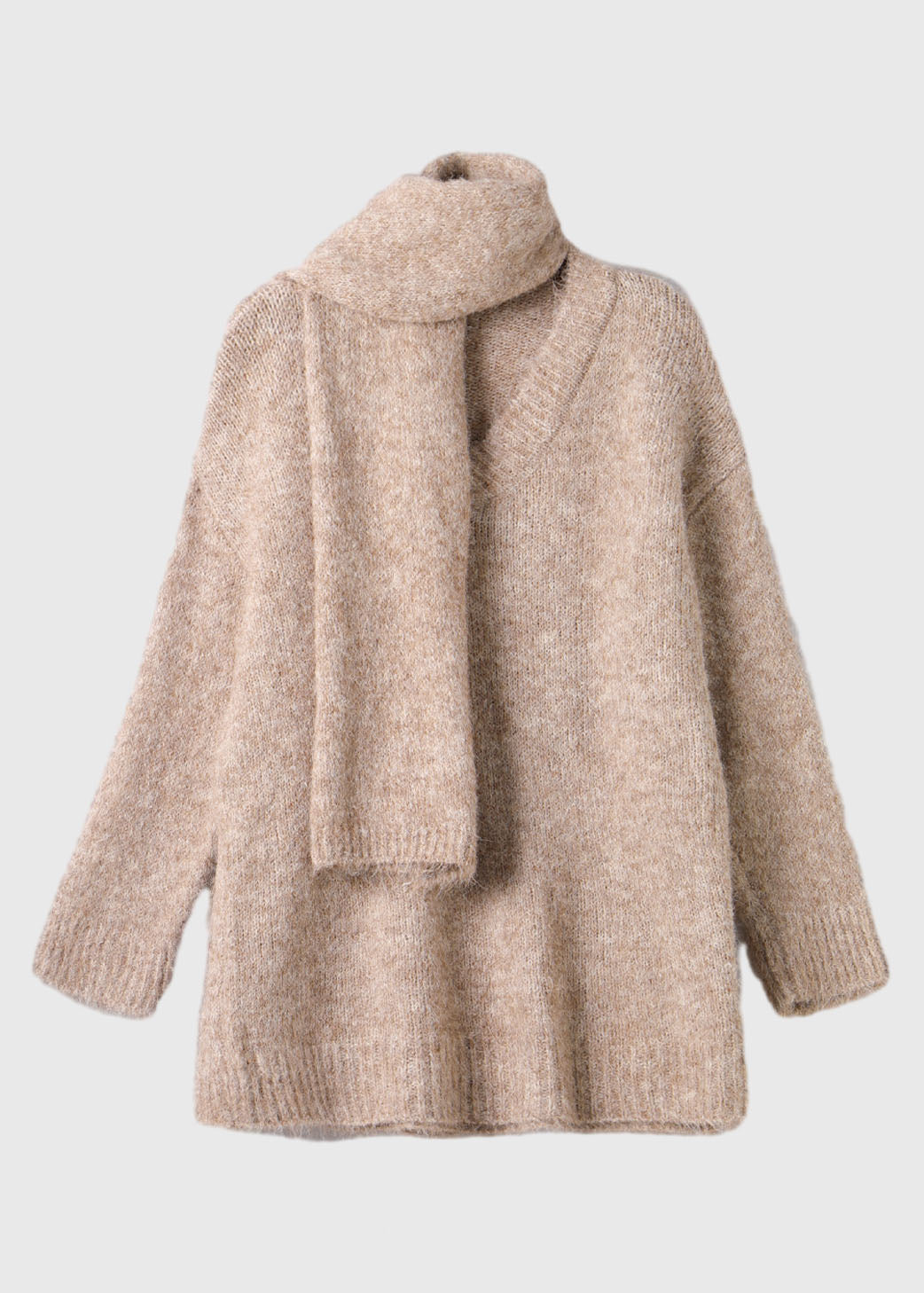 Well Tailored Sweater with a Graceful Silhouette