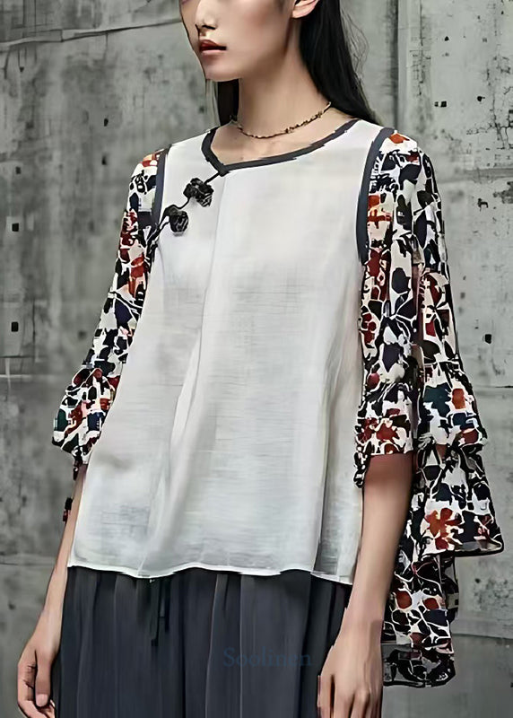 Effortlessly Elegant Top with a Timeless Design