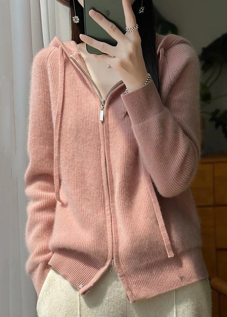Effortlessly Elegant Coat with a Timeless Design