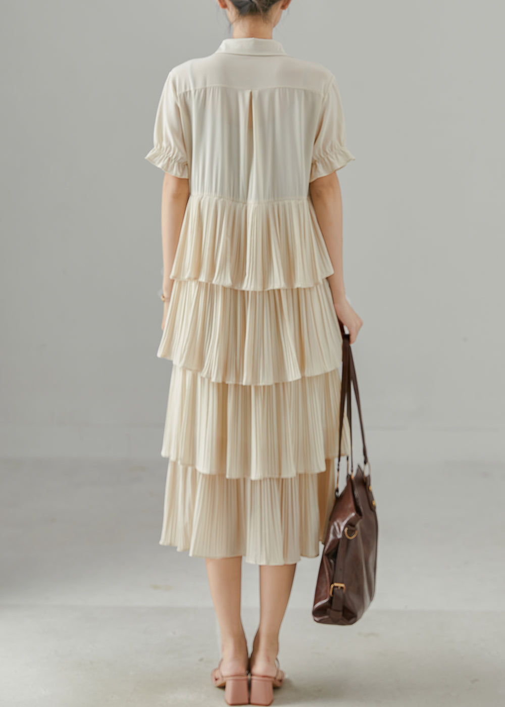 Gracefully Styled Dress for Any Occasion