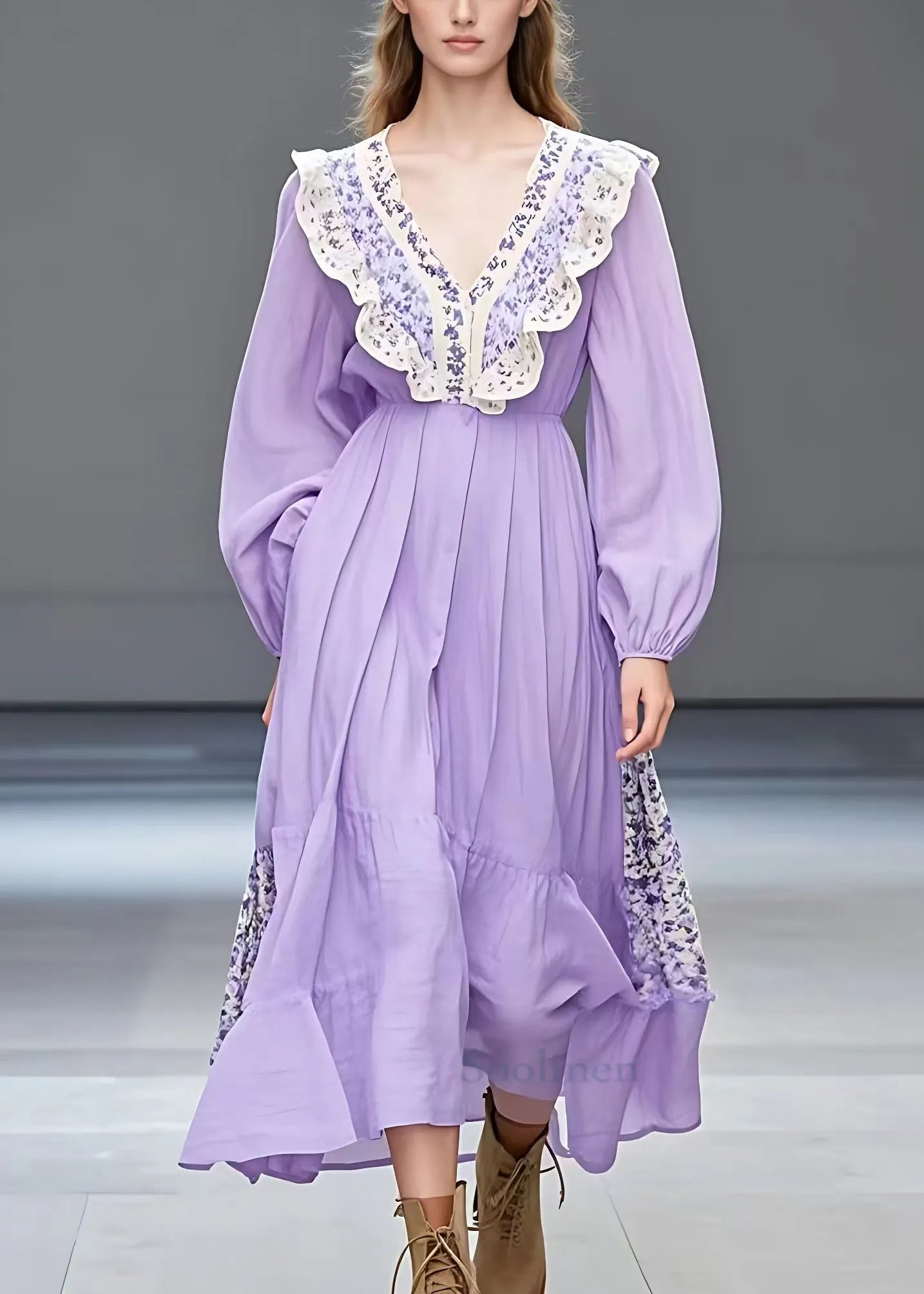 Gracefully Styled Dress for Any Occasion