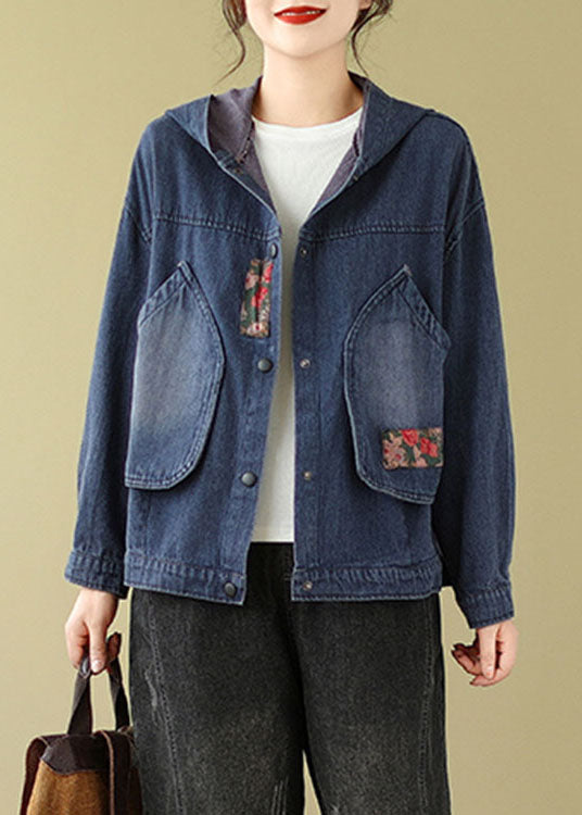 Gracefully Styled Coat for Any Occasion