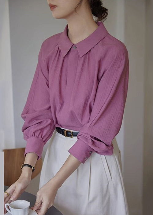 Well Tailored Blouse with a Graceful Silhouette