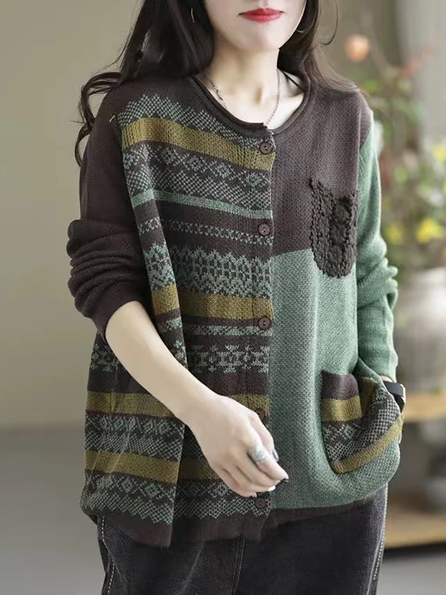 Effortlessly Elegant Sweater with a Timeless Design