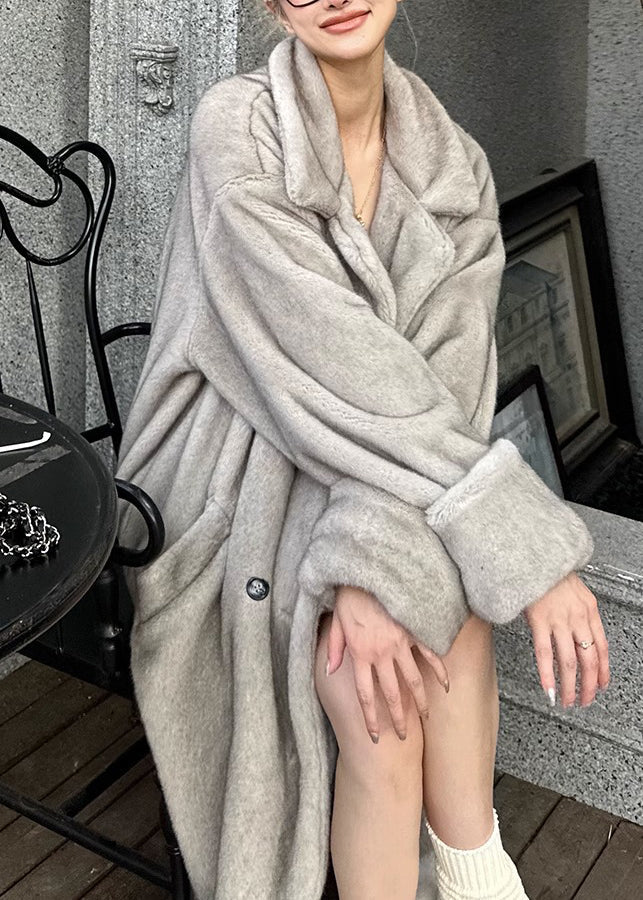 Classic Vintage Coat with a Flattering Fit