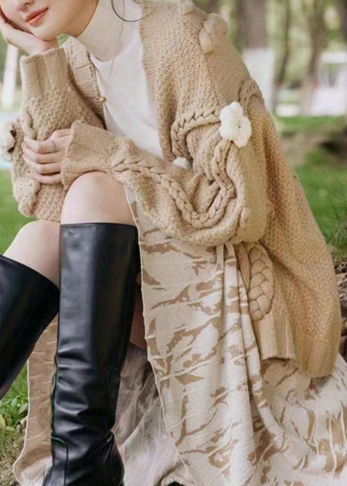 Elegantly Styled Cardigan for Everyday Wear