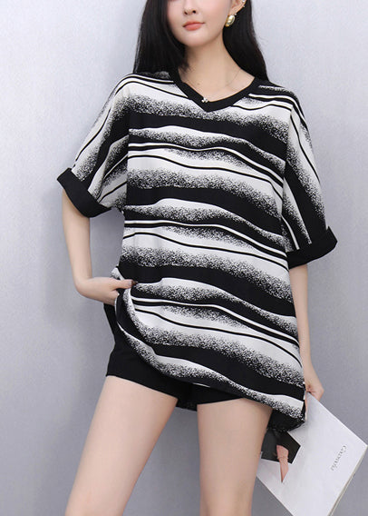 Beautifully Finished Top in a Timeless Design