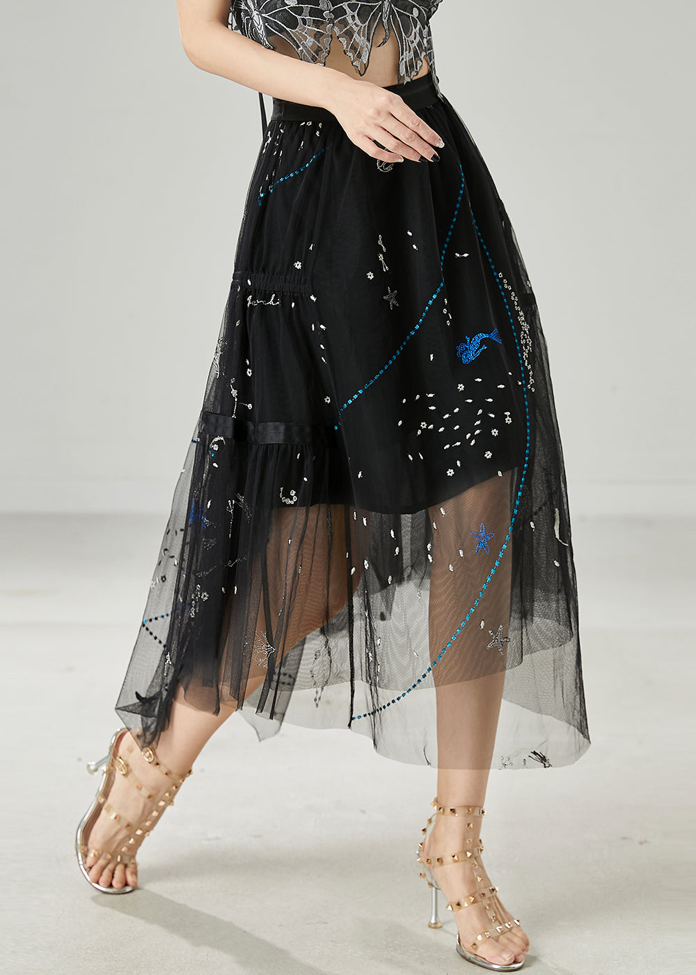 Gracefully Styled Garment for Any Occasion