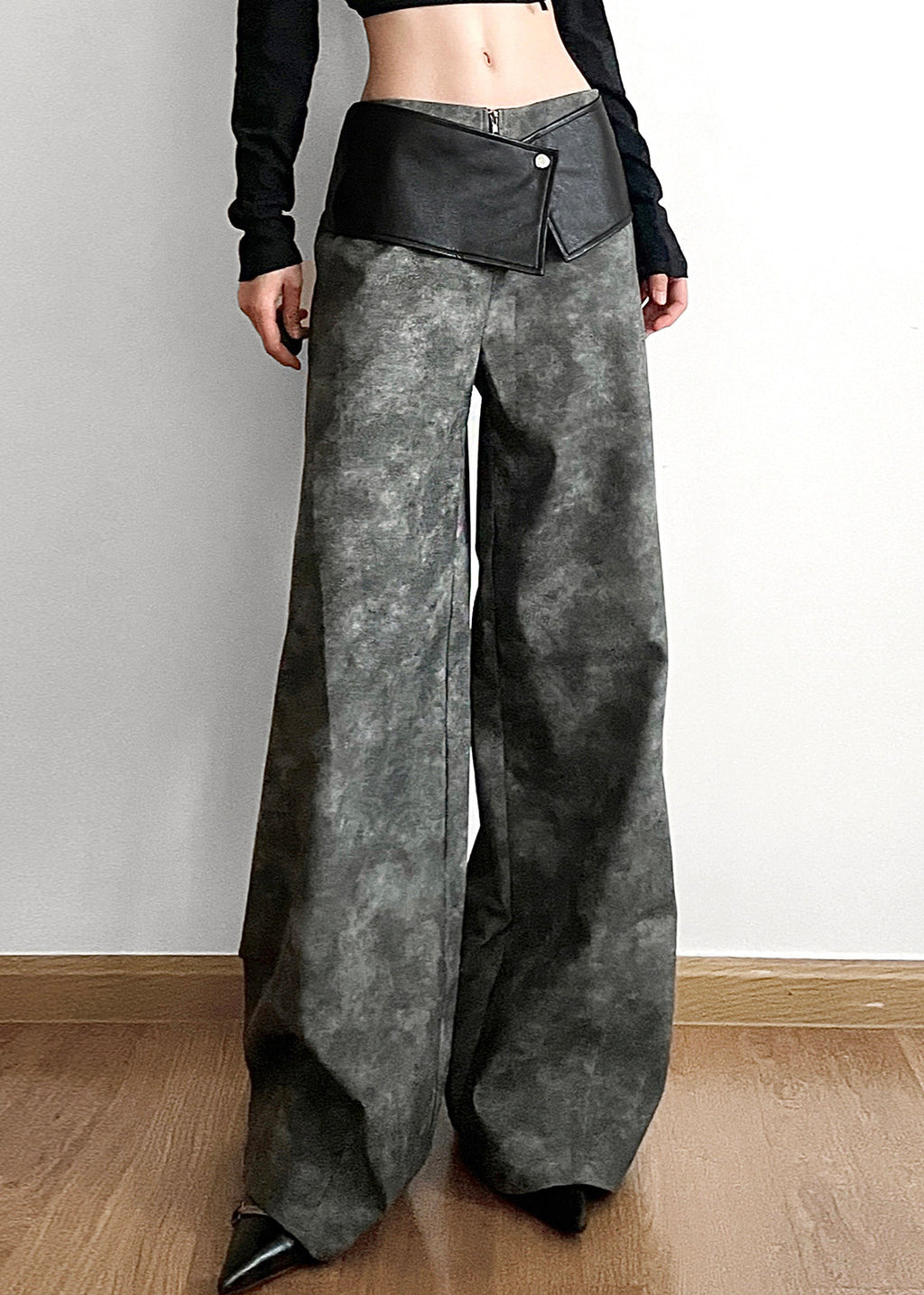 Beautifully Finished Pants in a Timeless Design