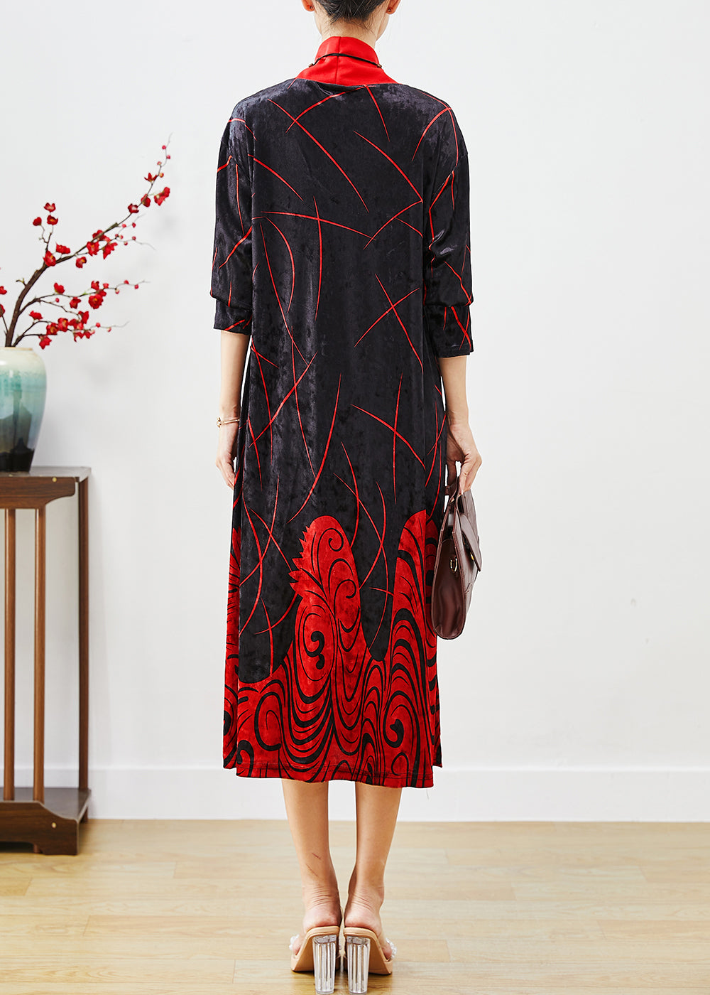 Classic Vintage & Enduringly Stylish Dress