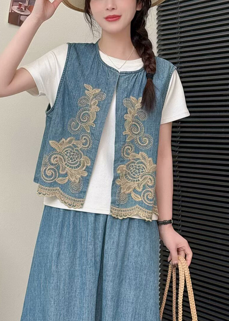 Beautifully Finished Garment in a Timeless Design
