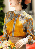 Effortlessly Elegant Blouse with a Timeless Design