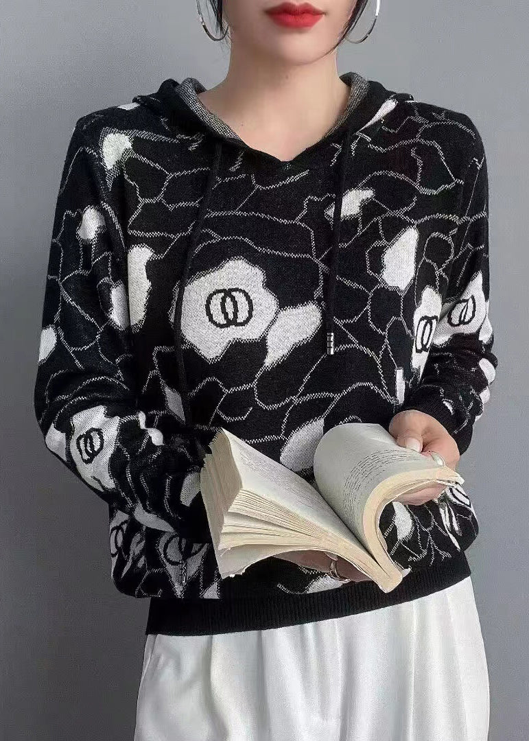 Sophisticated Sweater with a Clean Classic Look