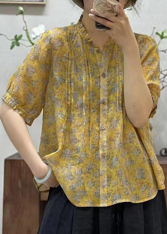 Classic Vintage Shirt with a Flattering Fit