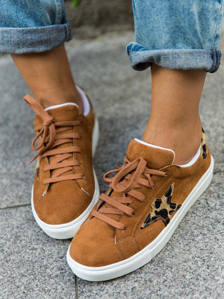 Graceful Orthopedic Shoes for Modern Look