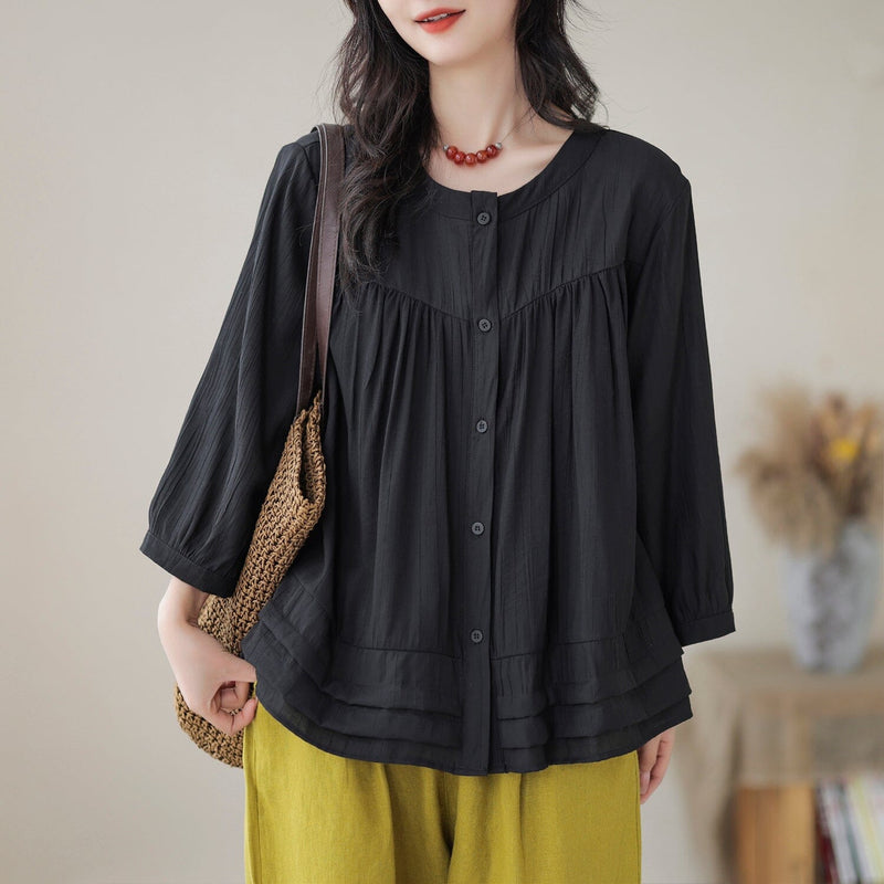Classic Vintage Blouse with a Flattering Fit