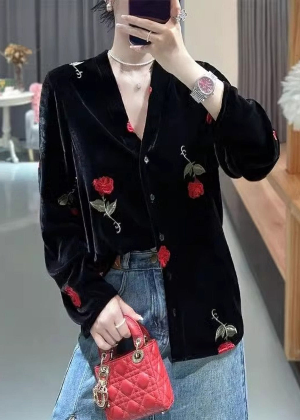 Beautifully Crafted Blouse in a Classic Style