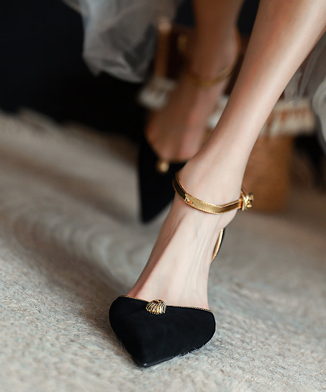 Graceful Orthopedic Sandals for Modern Look